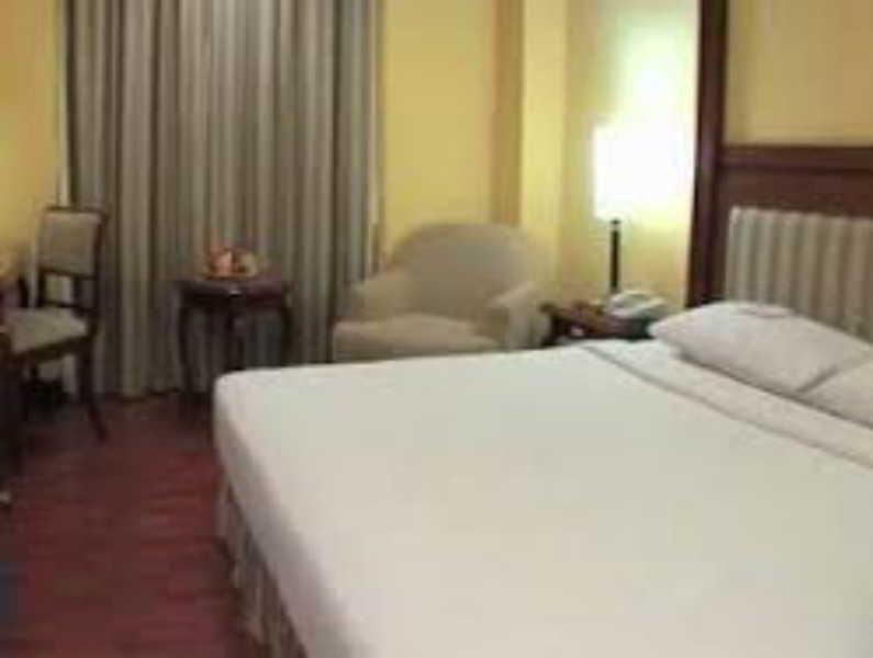 Ibis Mangga Dua Otel Cakarta Dış mekan fotoğraf